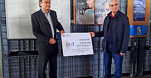ADRA_entrega de cheque_.jpg