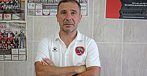 Fred Domingues Lobitos 2023_2024 Treinador (2)_.jpg