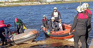 Exercício Fénix Vagueira _ barcos.jpg