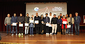 Atletismo Gala Grecas.png