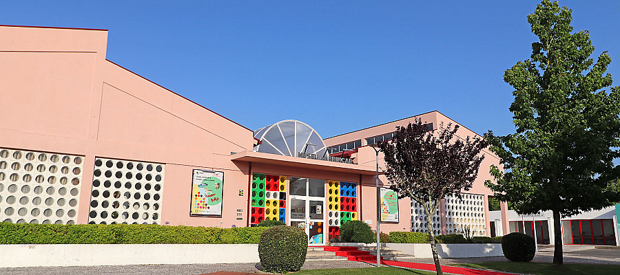 Museu do Brincar fachada (4)__.jpg