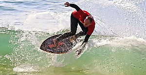 SITE_Bruno Covas Skimboard.jpg