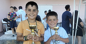 Doigo_Cruz_e_ Isaac_Marques_Vagos Xadrez_.jpg