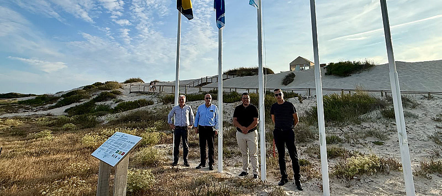Bandeira Azul Praia do Areão 2026.jpg
